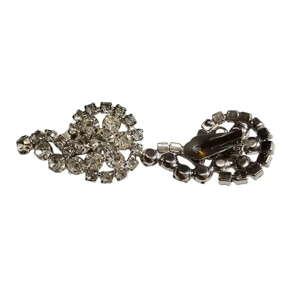 Retro 1950s Rhodium Plated Clear Rhinestone Swirl Paisley Clip On Earrings